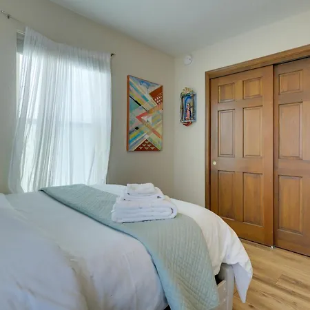 Holiday home Adventurers' Oasis - 3 Mi South Of Dtwn Santa Fe! *