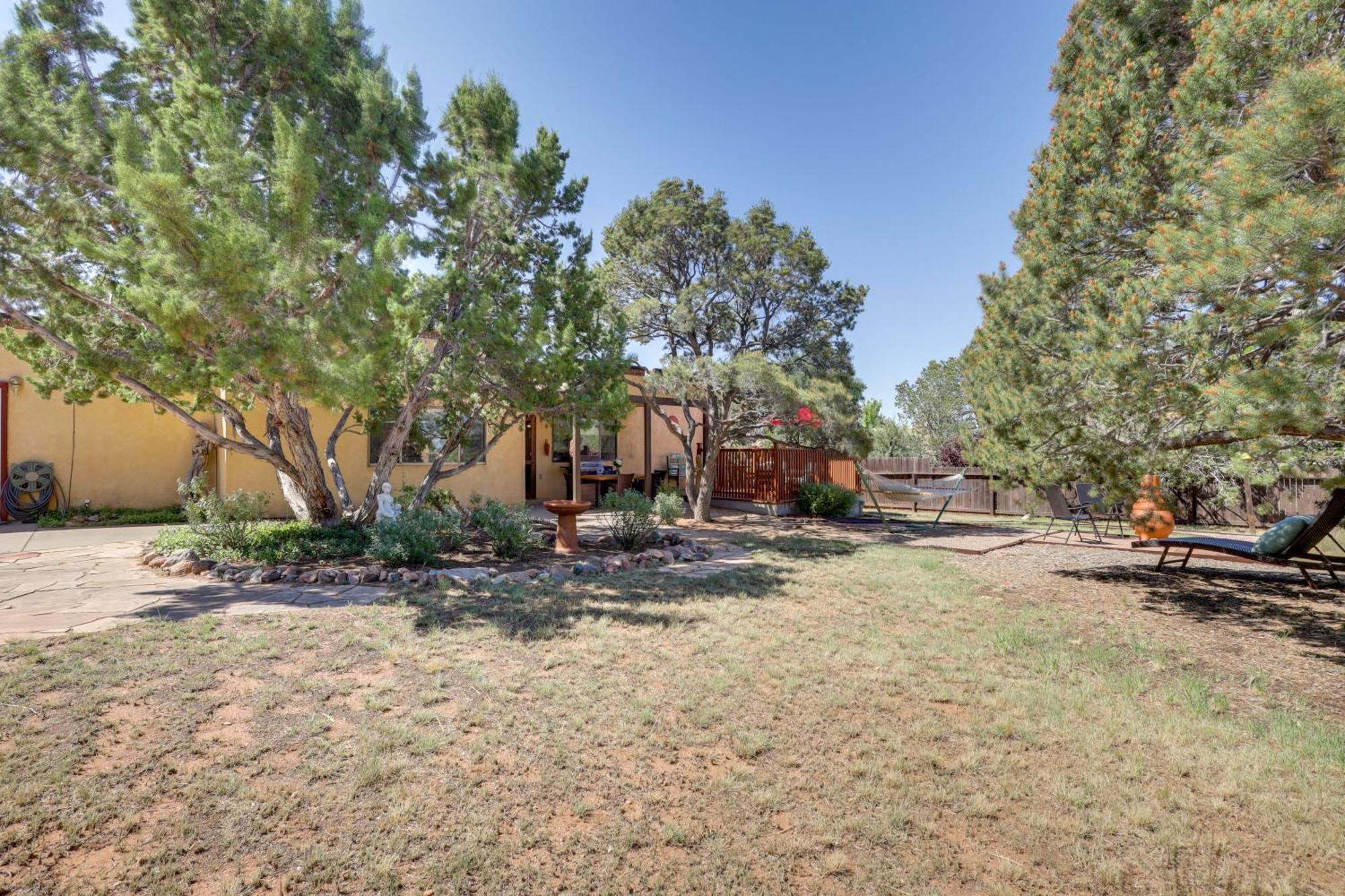 Adventurers Oasis - 3 Mi South Of Dtwn Santa Fe! Holiday home