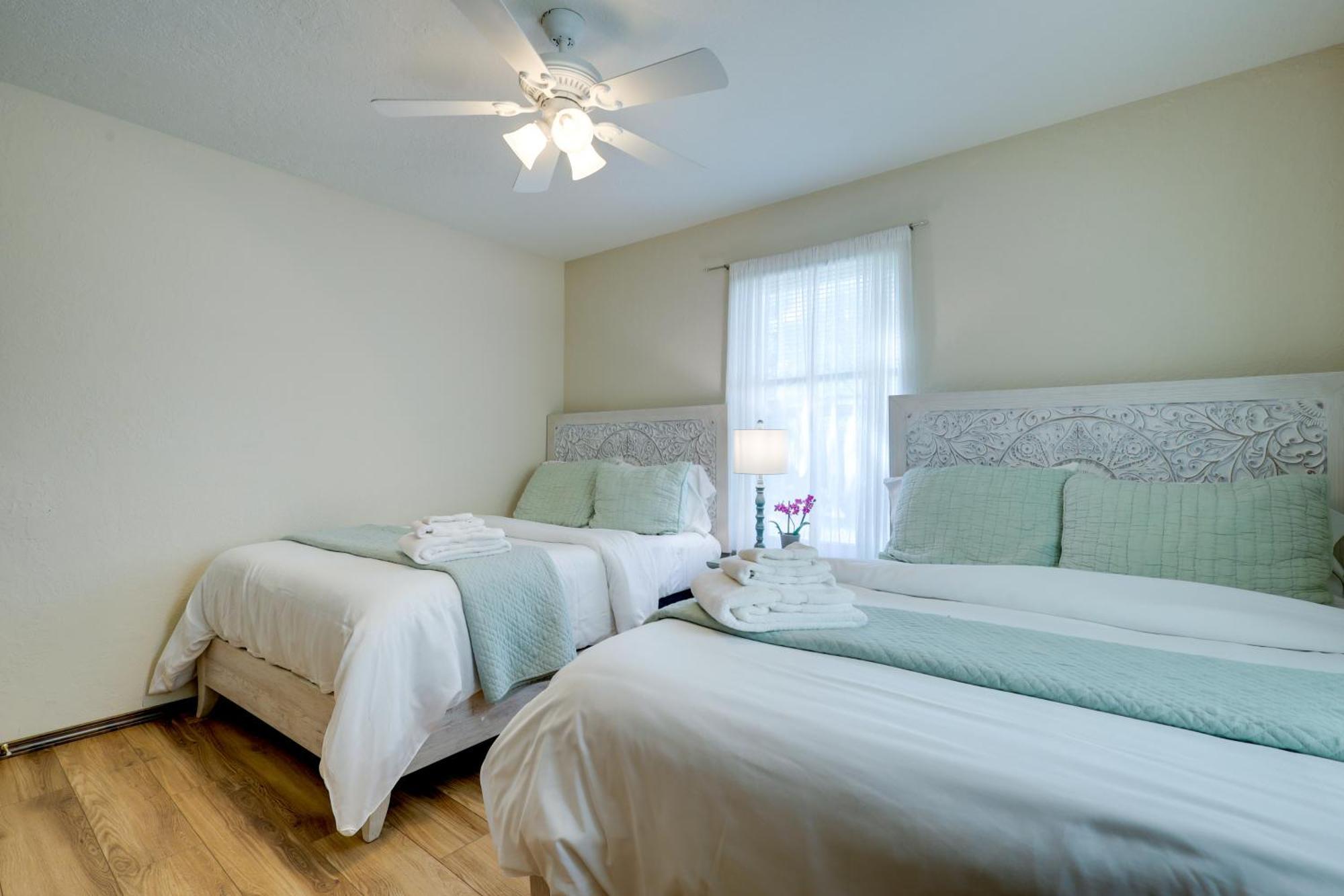 Holiday home Adventurers Oasis - 3 Mi South Of Dtwn Santa Fe!