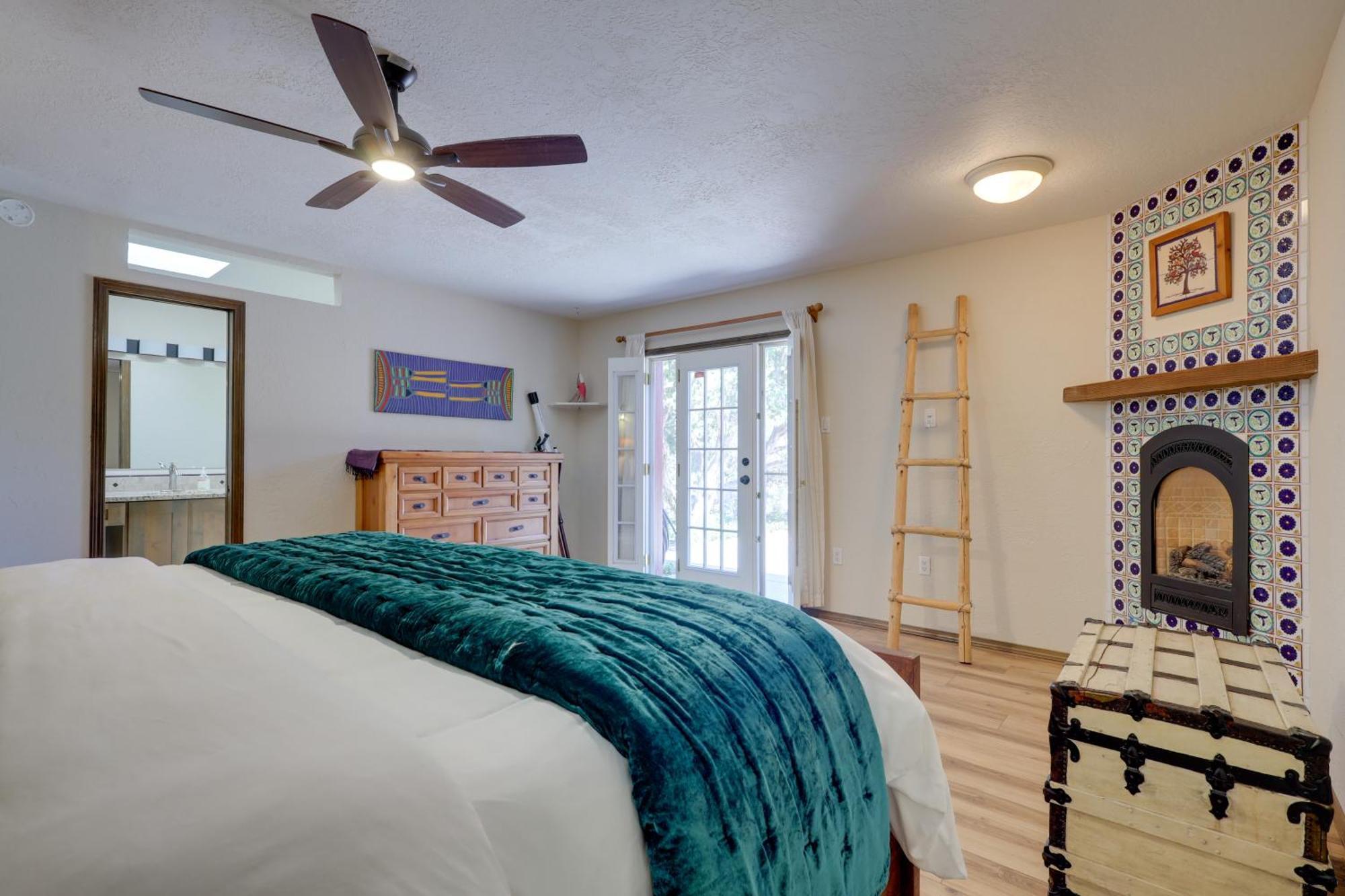 Adventurers Oasis - 3 Mi South Of Dtwn Santa Fe! Holiday home Santa Fe