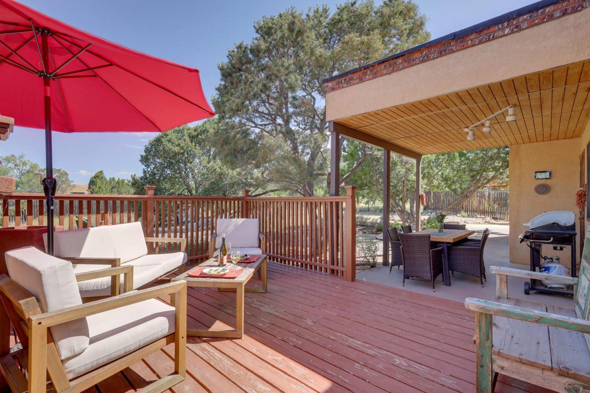 Holiday home Adventurers Oasis - 3 Mi South Of Dtwn Santa Fe! *