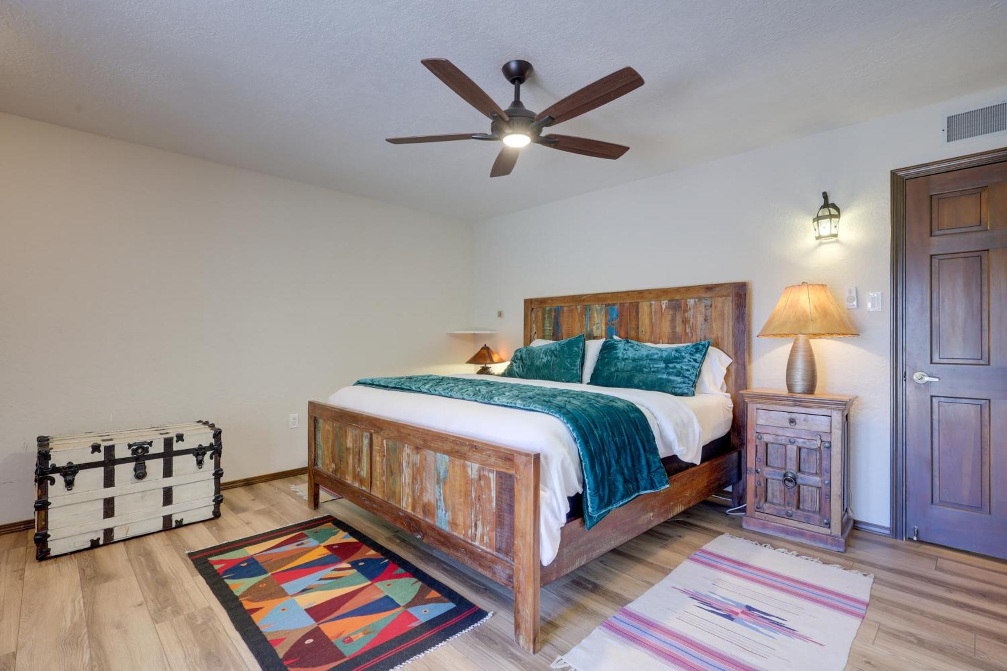 Adventurers Oasis - 3 Mi South Of Dtwn Santa Fe! Holiday home Santa Fe