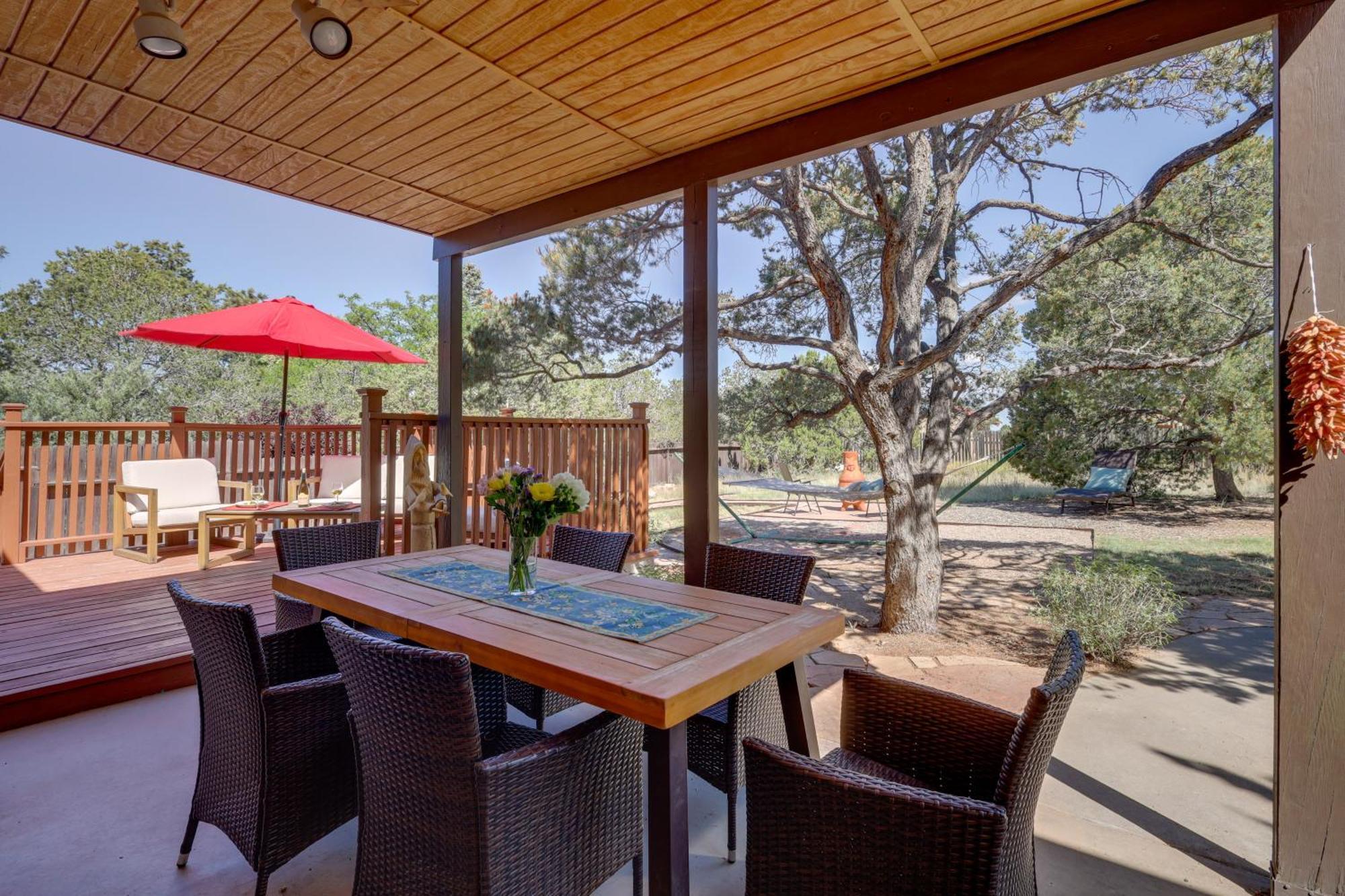 Adventurers Oasis - 3 Mi South Of Dtwn Santa Fe! Holiday home Santa Fe